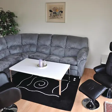 One-bedroom 0 In Apartment *
